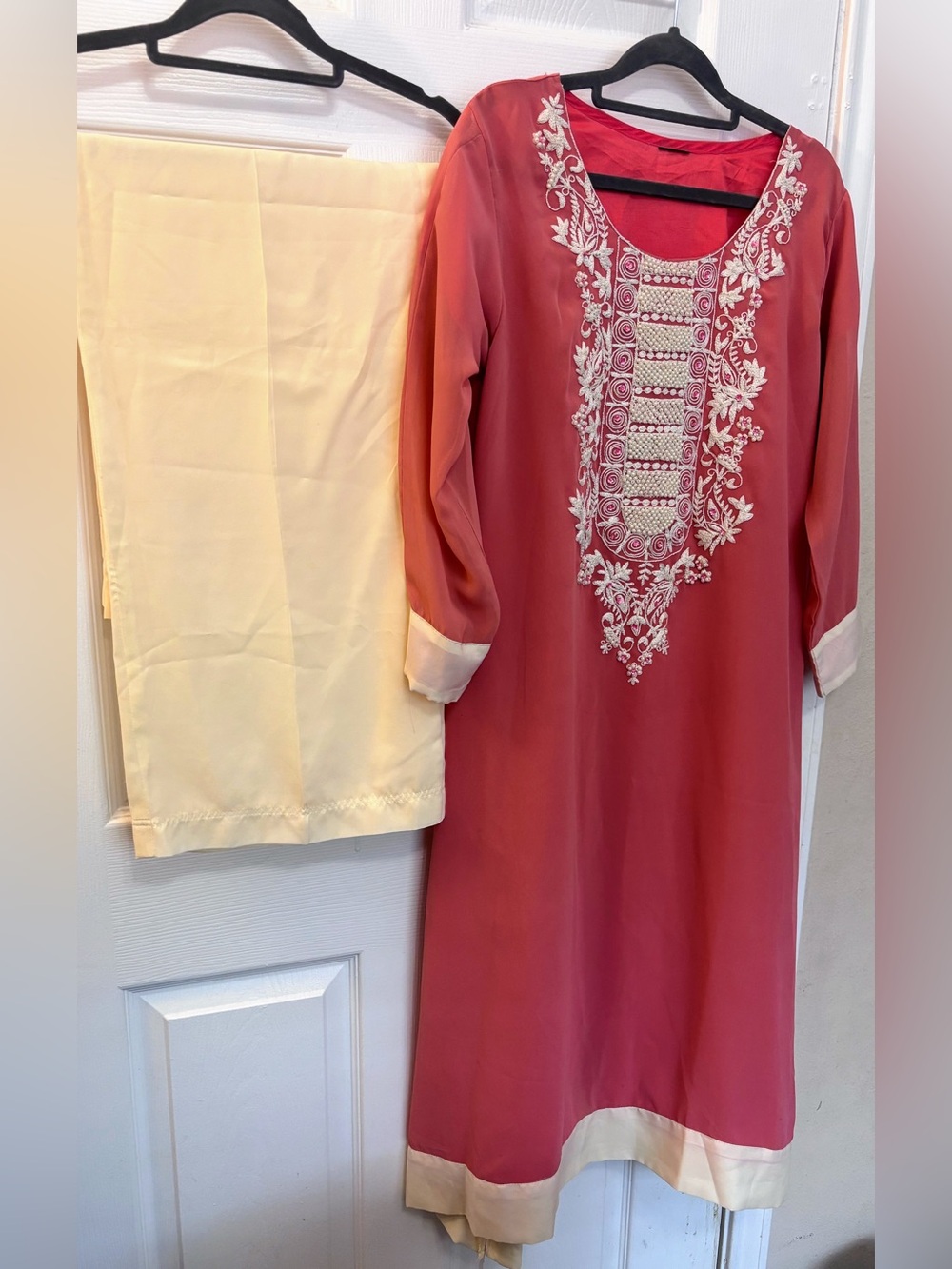 New shalwar Kameez XS Bust 36
